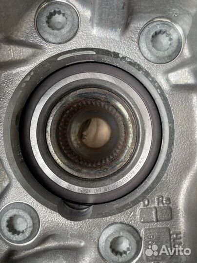 Задний левый кулак в сборе. Audi a8 d4. 4h0505431d