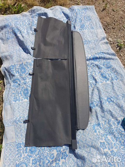 Задняя полка на Ниссан-Х-Трейл Т31