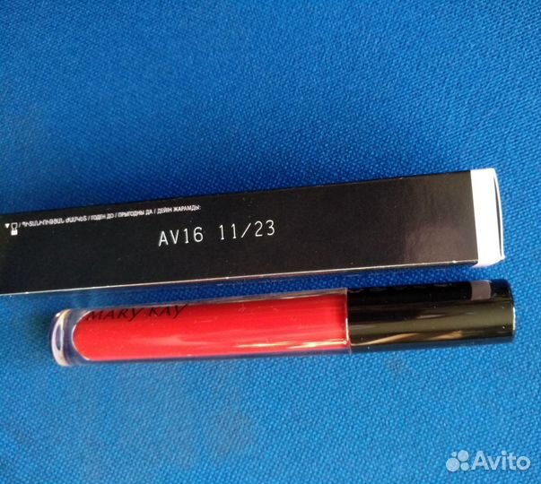 Блеск для губ Культовый красный Мэри Кэй