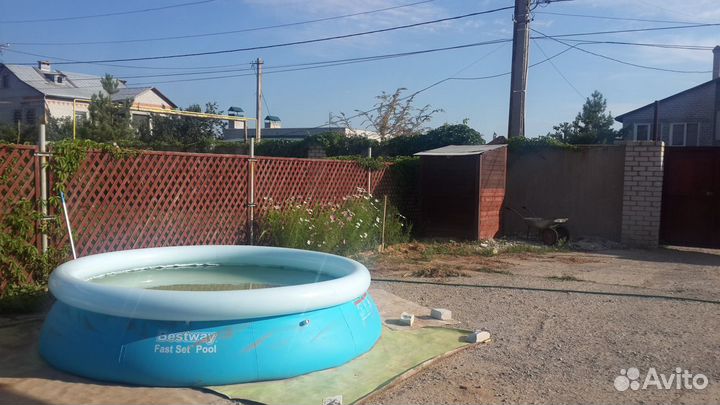 Бассейн большой безкаркасный