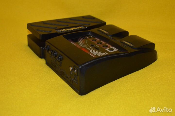 Процессор для бас гитары - digitech bp90