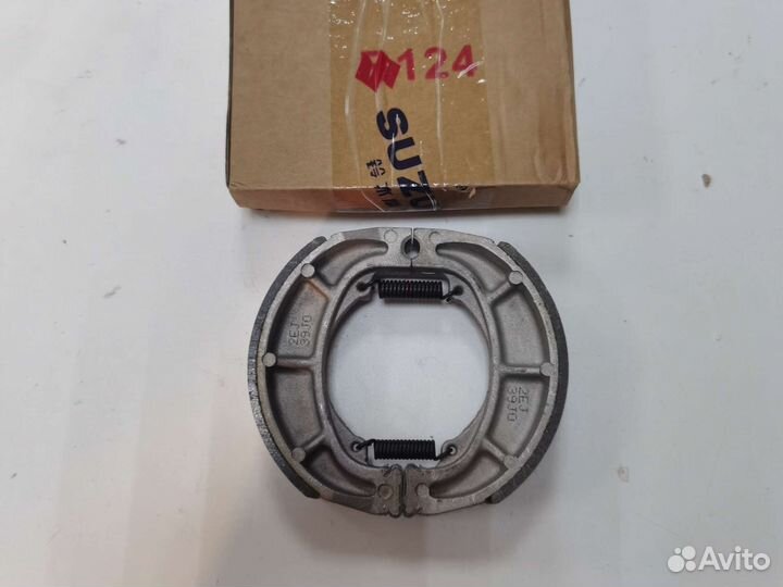 Колодки тормозные Suzuki VecStar AN125-150