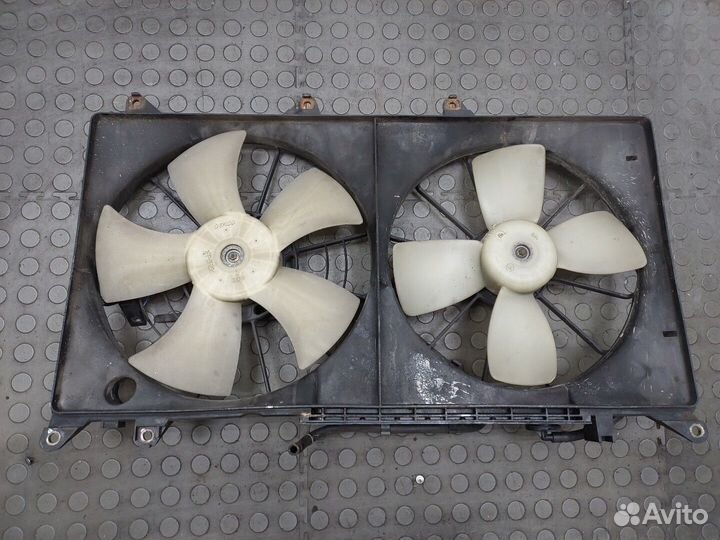 Вентилятор радиатора Lexus IS, 1999