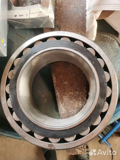 Подшипник 23122 E S