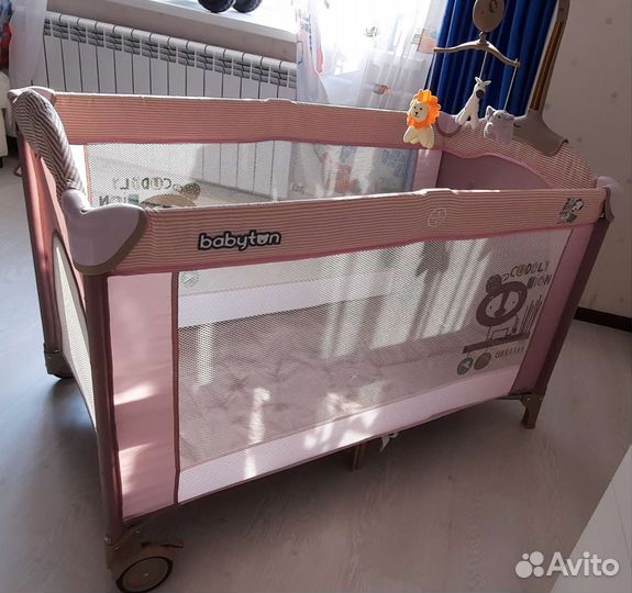 Детская кровать манеж с пеленальным столиком