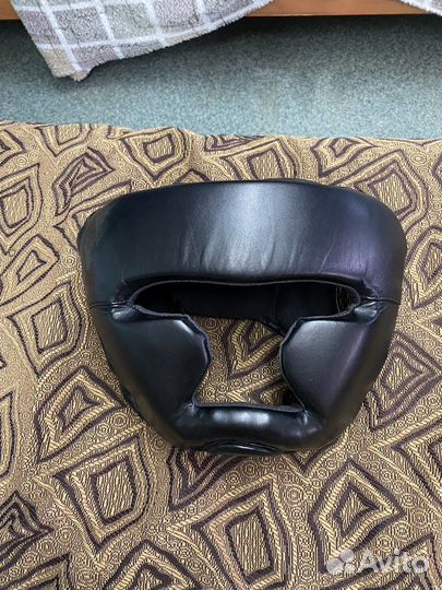 Боксерский шлем
