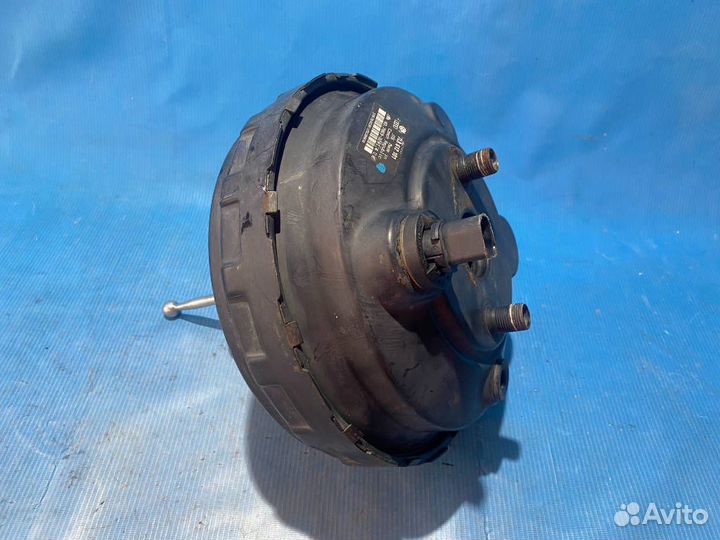 Вакуумный усилитель тормозов Audi Q7 4LB 05-15г