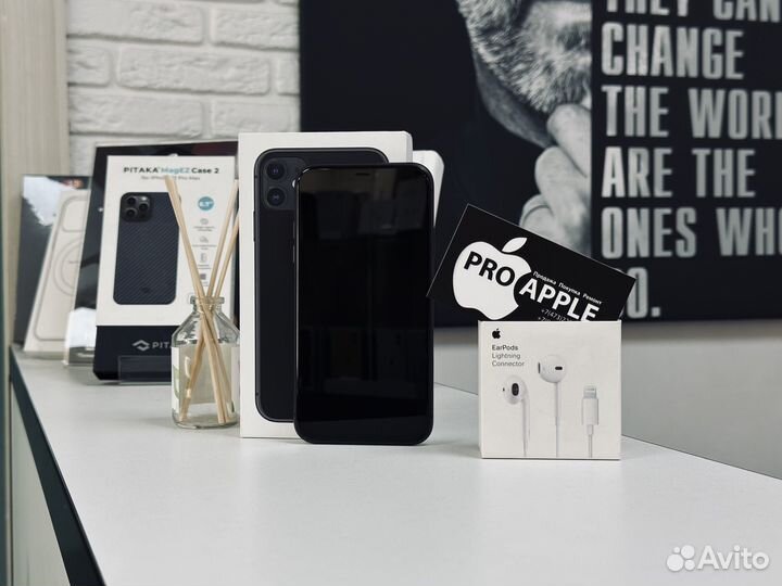 iPhone 11, 64 ГБ