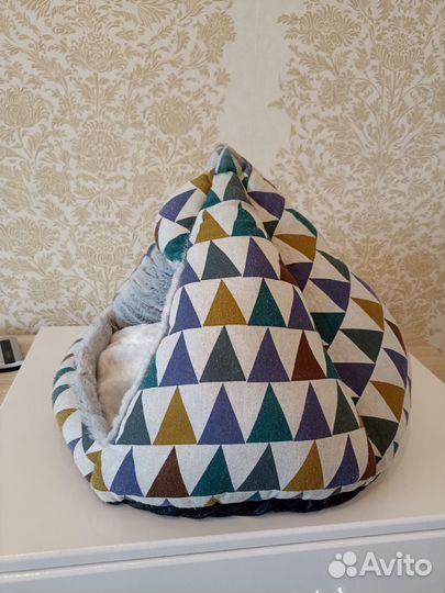 Домик лежанка для кошки и собаки