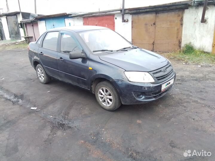 LADA Granta 1.6 МТ, 2012, 197 000 км