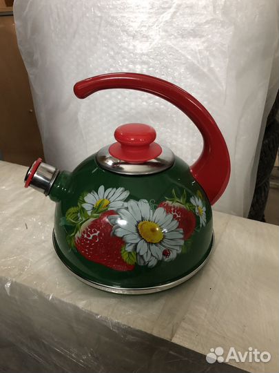 Чайник эмалированный новый