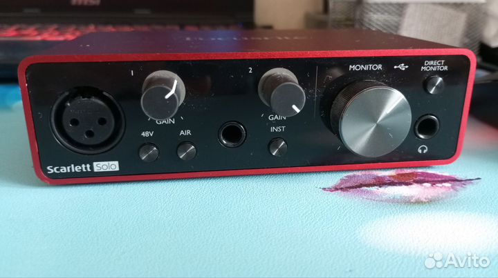 Звуковая карта focusrite scarlett solo 3rd gen