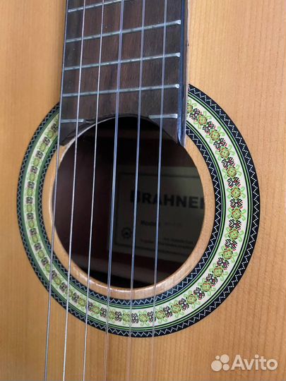 Классическая гитара Brahner