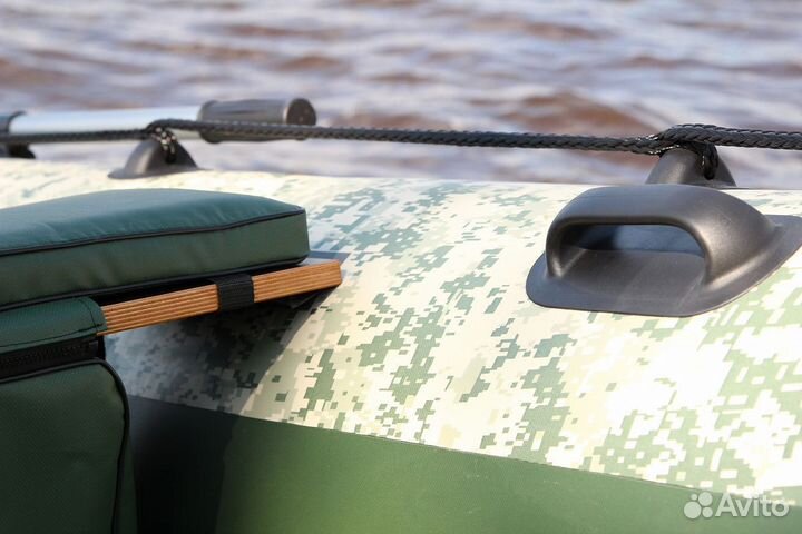 Лодка mishimo PRO 430, зеленый пиксель цвет