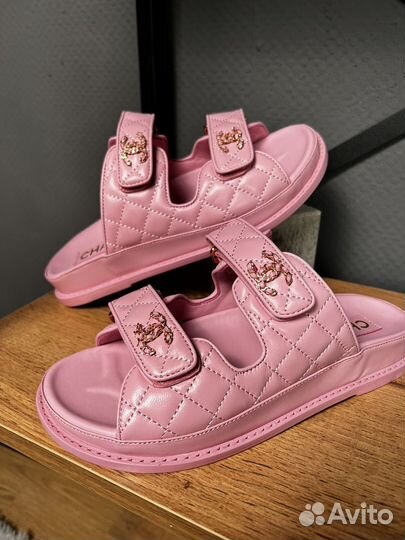 Шлепки chanel