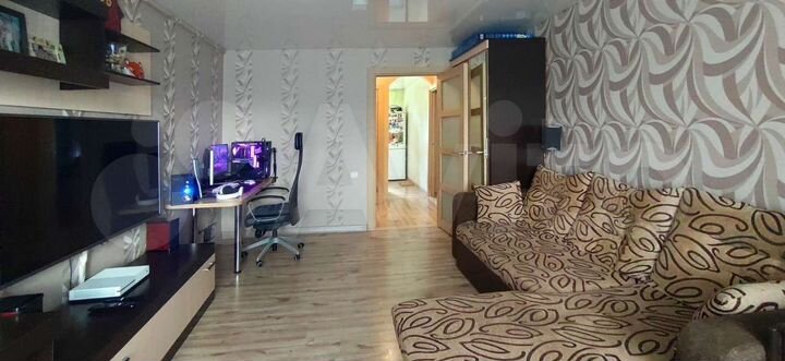 3-к. квартира, 60 м², 5/5 эт.