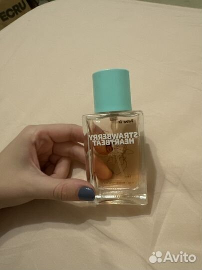 Духи женские love is