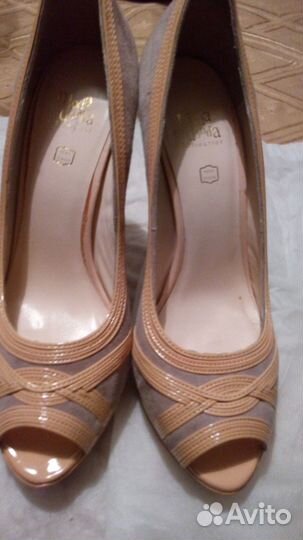 Продаю туфли