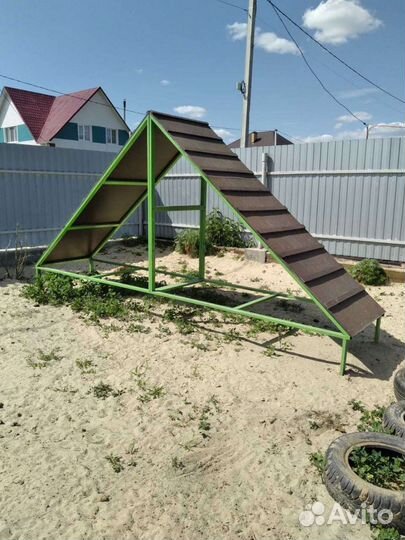 Площадка для тренировки собак