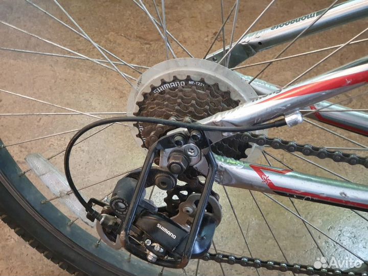 Велосипед подростковый Mongoose Rockadile 24''