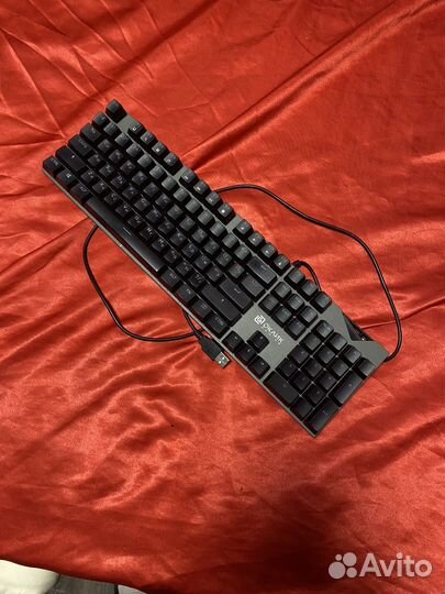 Механическая клавиатура