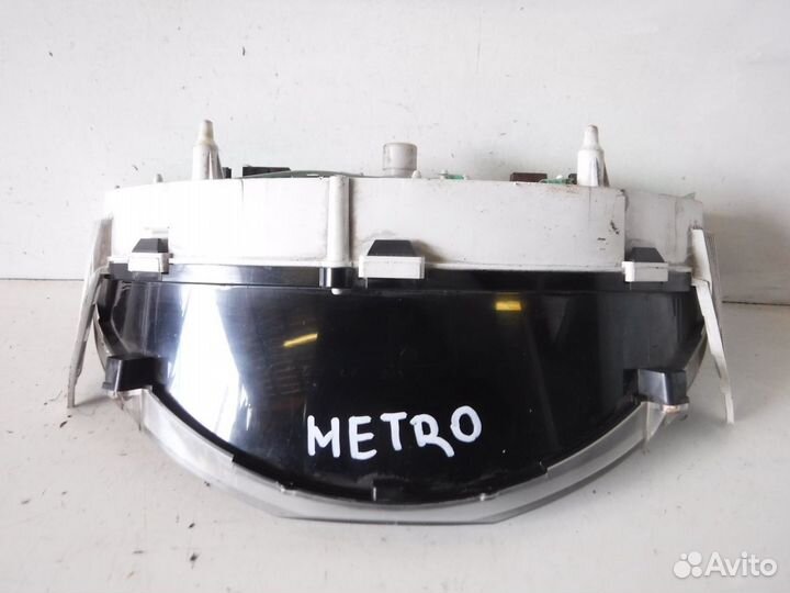 Панель приборов Chevrolet Metro