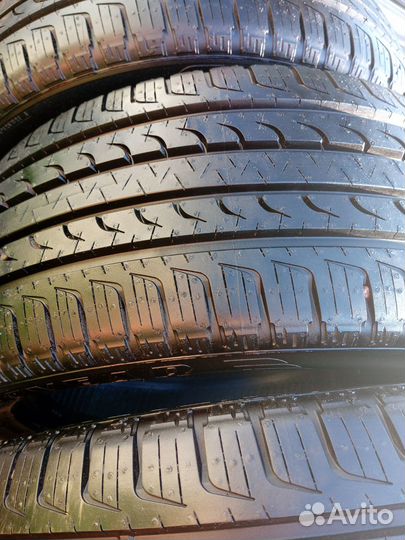 Goodyear EfficientGrip Performance SUV 235/50 R19