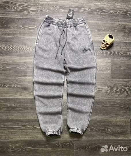 Спортивные штаны мужские Stussy