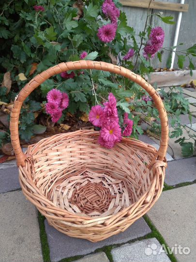 Корзина плетеная