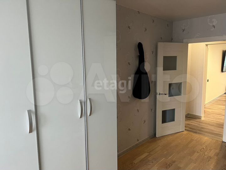 4-к. квартира, 82 м², 7/10 эт.