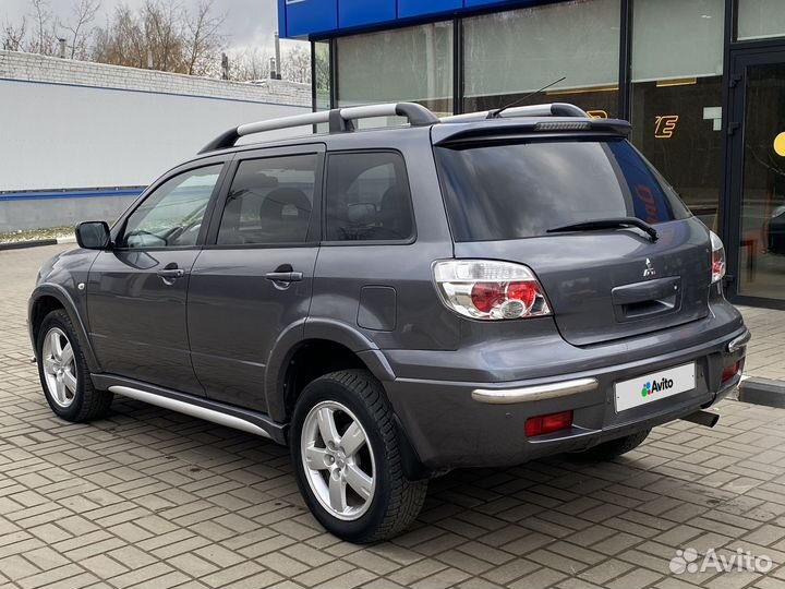 Mitsubishi Outlander 2.4 AT, 2007, 210 000 км