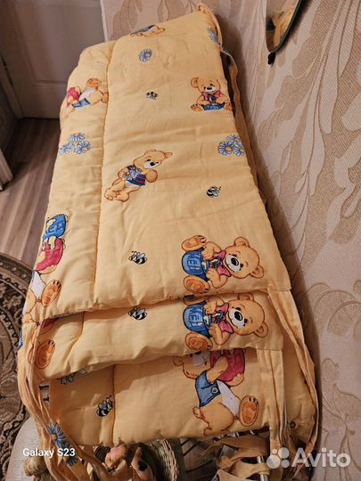 Бортики на детскую кроватку