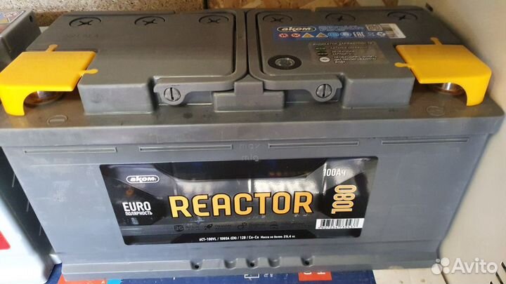 Аккумуляторы Reactor 100Ач 1080A обр. пол. Новый