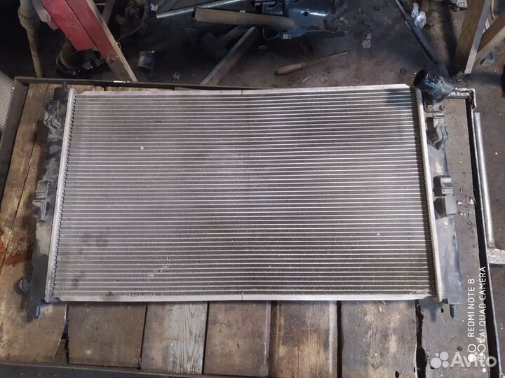 Радиатор охлаждения Mitsubishi Lancer 10