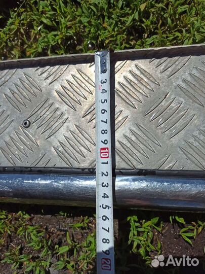 Пороги автомобильные универсальные