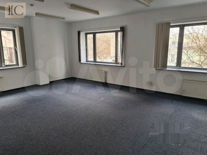 Сдам офисное помещение, 671 м²