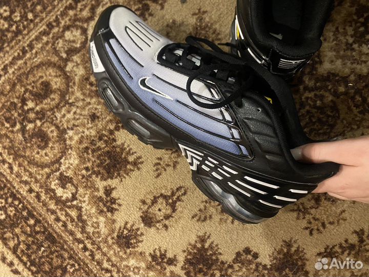 Nike Air Max Plus 3 Hyper