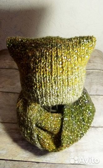 Шарф-снуд и шапка с ушками вязаные