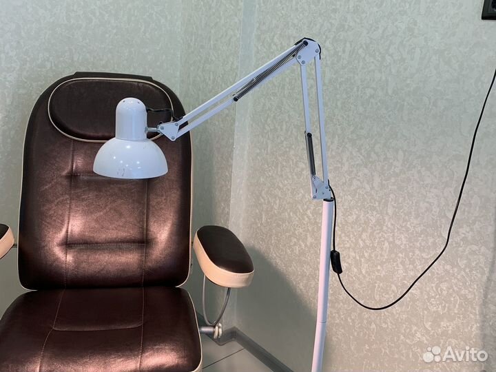 Лампа напольная