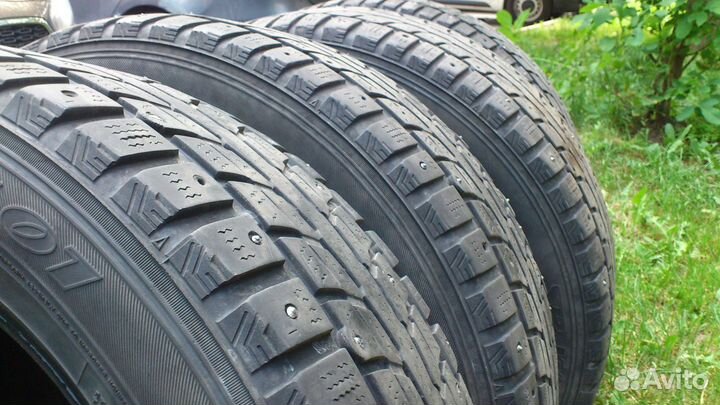 Dunlop Winter Maxx 215/60 R17 96T