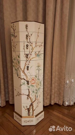 Тумба. Ручной работы. Дерево, эмаль