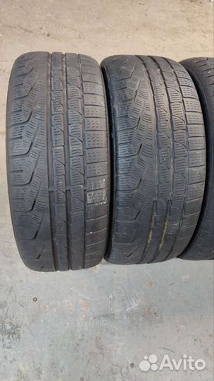 Pirelli Sottozero Winter 240 245/45 R18 100V