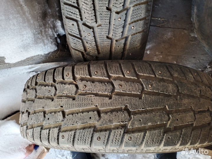 Jinyu YW90 205/70 R15 96