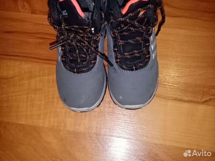 Ботинки демисезонные размер 26