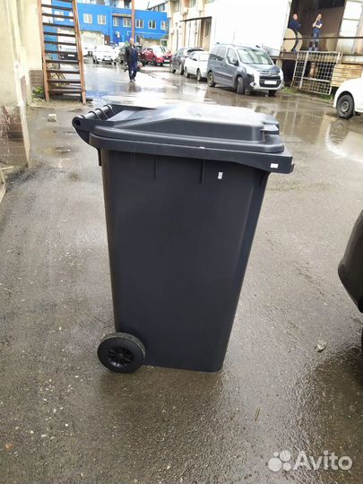 Мусорный контейнер 240 л
