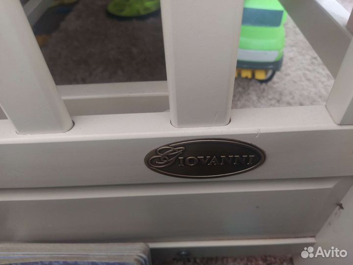 Кроватка Giovanni с матрасом