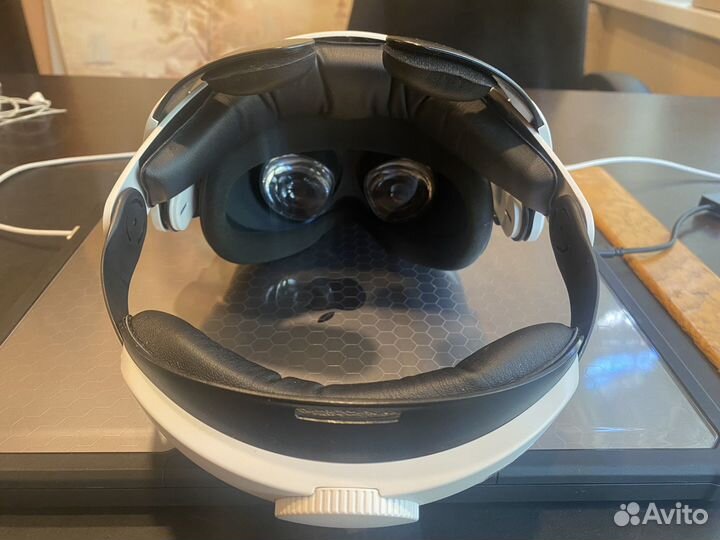 VR-гарритура Oculus Quest 2 64gb