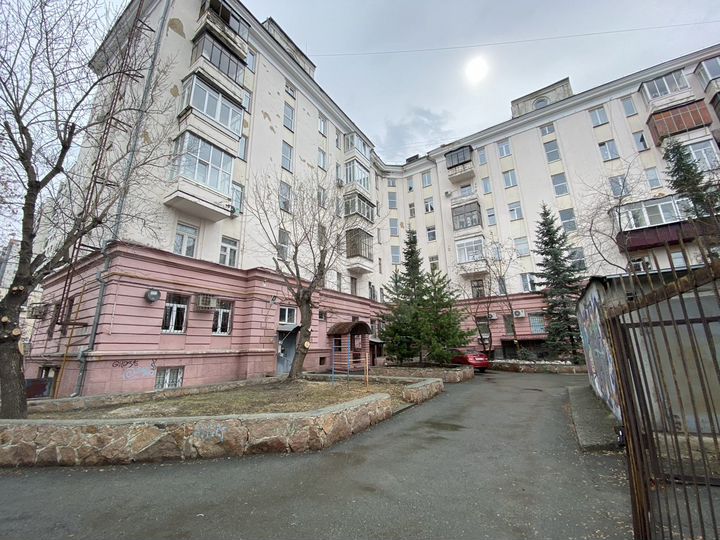 3-к. квартира, 83,6 м², 3/6 эт.