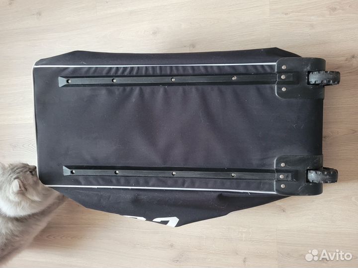 Хоккейный баул на колесах ccm