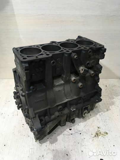 Блок двигателя Фольксваген пассат Б6 2.0 Турбо